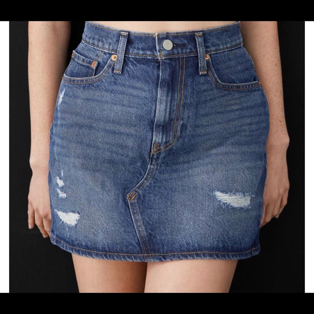 Levi’s denim skirt